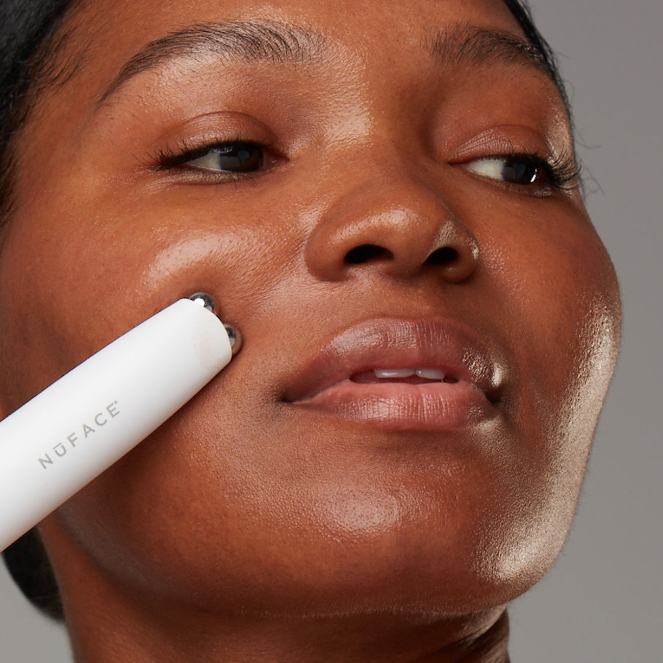  Microcurrent That Fits Your Life